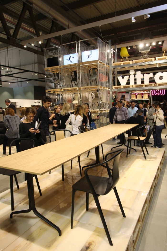 开云（中国） - 桌几|餐桌|办公家具|设计师家具|贝尔维尔餐桌